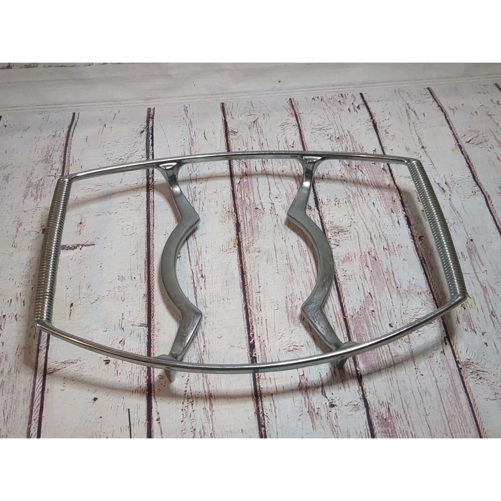 Corning Ware Trivet‎ Metal Serving Stand Casserole Cradle P-11- 2 1/2 - M- 1